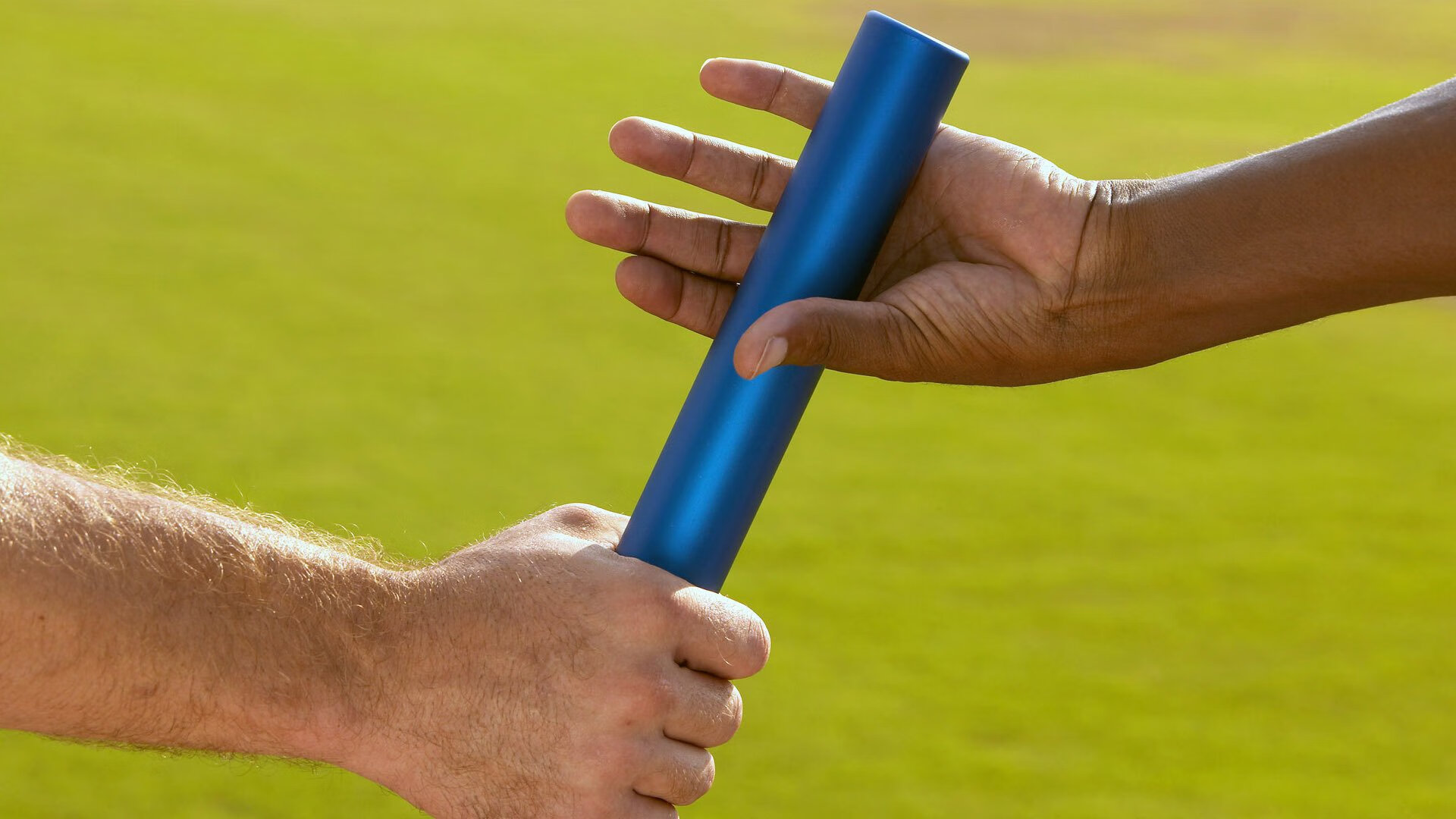 中国赛车手在国际耐力赛中夺冠，书写历史新篇章，中国 赛车手